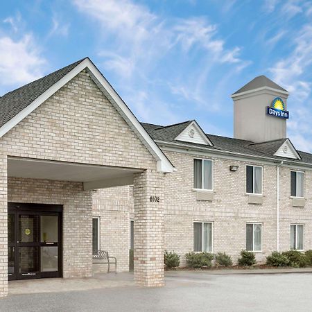 Days Inn By Wyndham Greensboro Nc Buitenkant foto