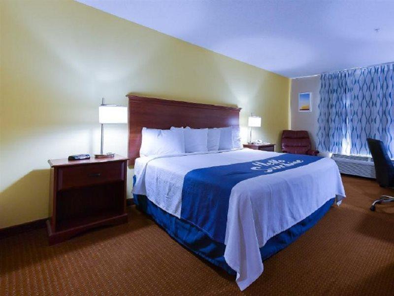 Days Inn By Wyndham Greensboro Nc Buitenkant foto
