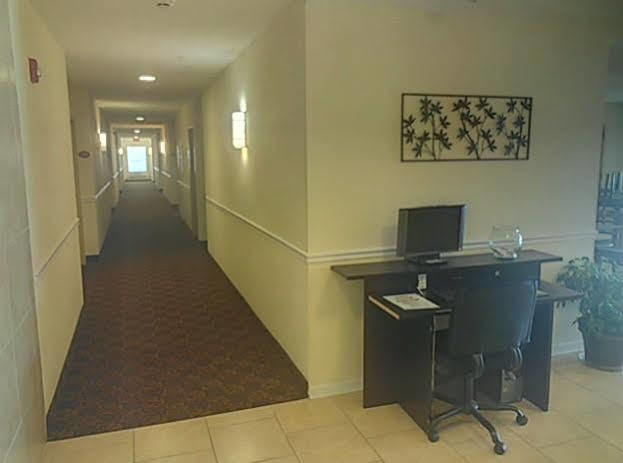 Days Inn By Wyndham Greensboro Nc Buitenkant foto